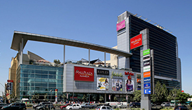 Pilares - Conde del Maule 4521 / Mall Plaza Alameda