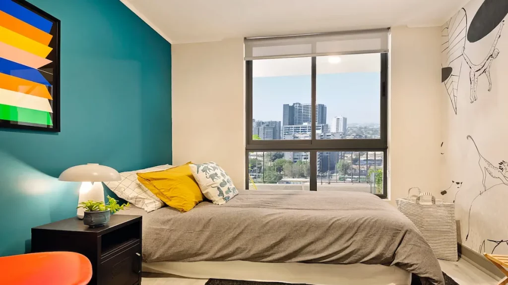 Departamento 1 dormitorio Estación Central. Proyecto Conde del Maule III de Inmobiliaria Pilares.