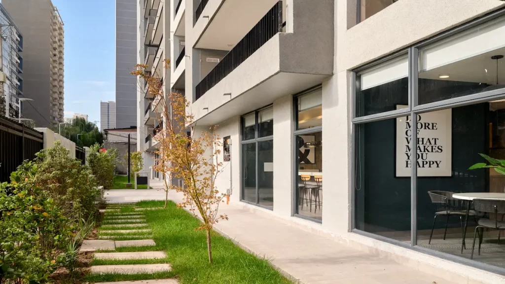 Invertir en propiedades. Proyecto Conde del Maule de inmobiliaria Pilares.